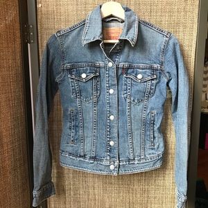 Levi Strauss denim jean jacket vintage